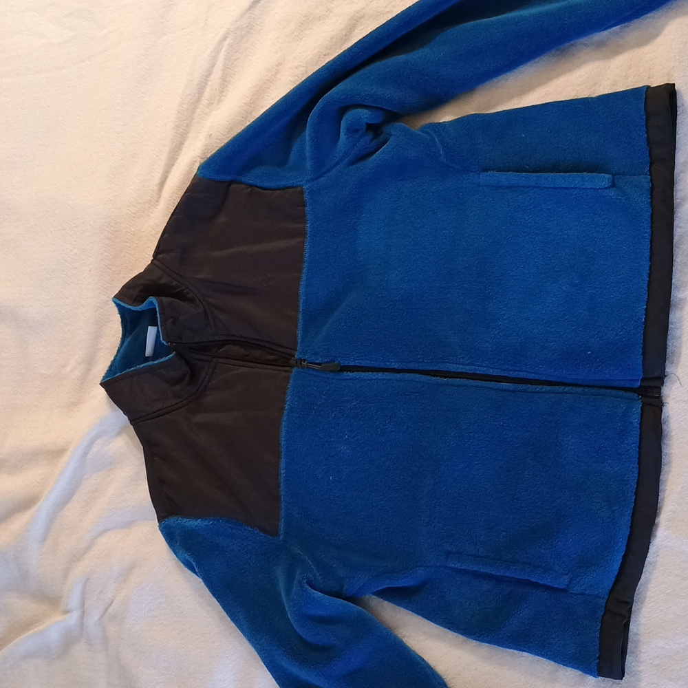 sweater activewear